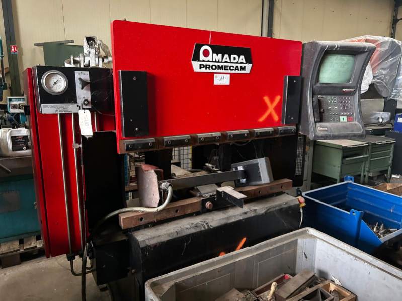 Presse plieuse AMADA ITS2 