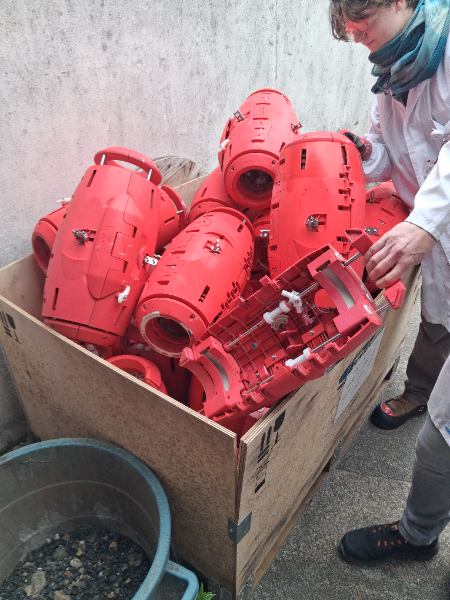 Boitier de protection électronique embarquée sous-marine.