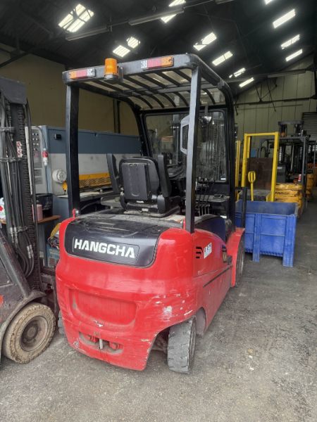 Chariot élévateur électrique HANGCHA 