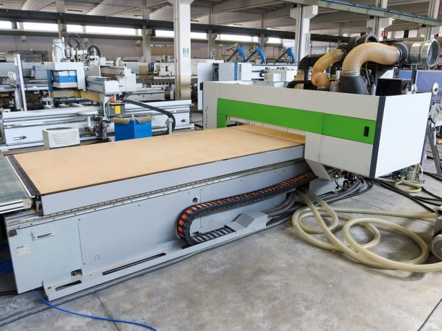 Centre d'usinage type Nesting de BIESSE