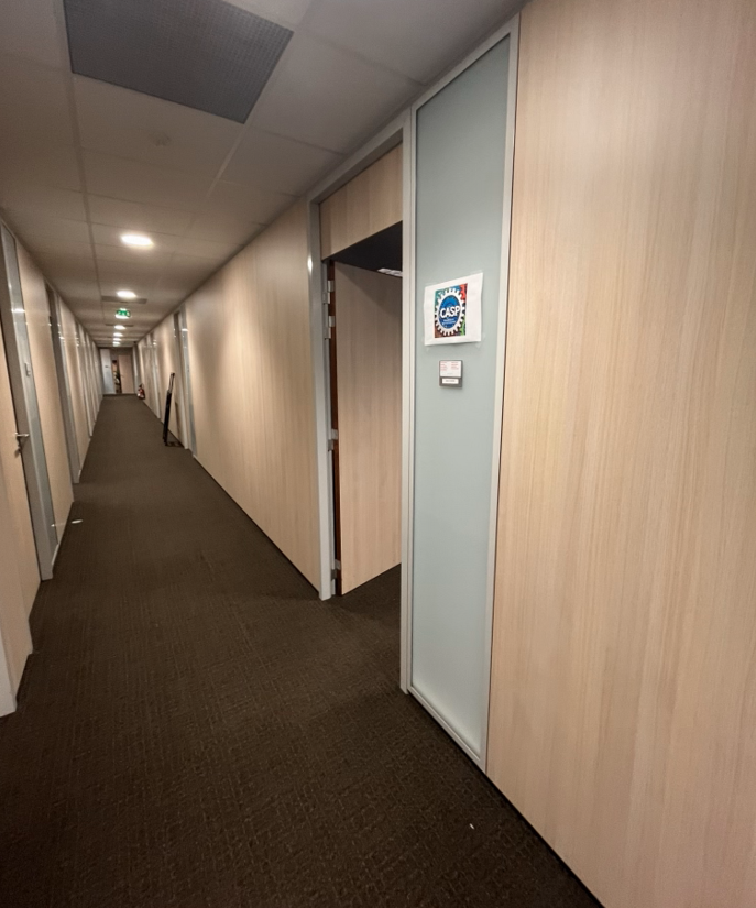 Cloisons modulaires et bloc-portes
