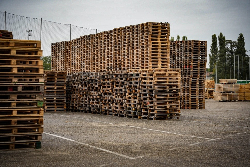 Réemploi palettes bois/ plastique